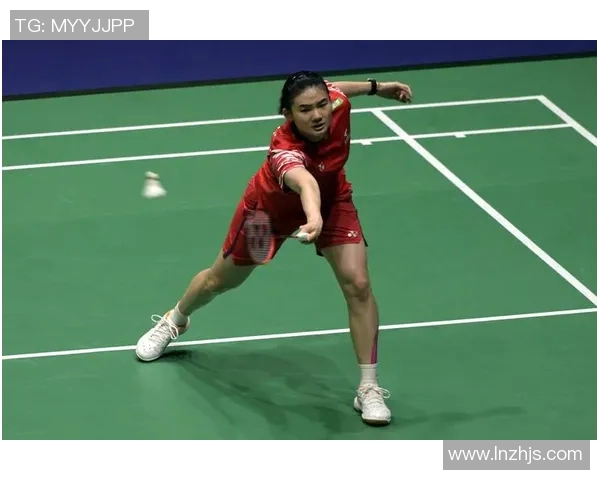 体育实时数据羽毛球新手必看比赛经验与技巧全面入门指南助你快速提升水平 体育实时数据羽毛球新手必看比赛经验与技巧全面入门指南助你快速提升水平